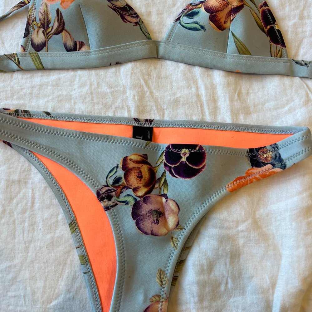 Triangl Swim Set L Bottom M Top